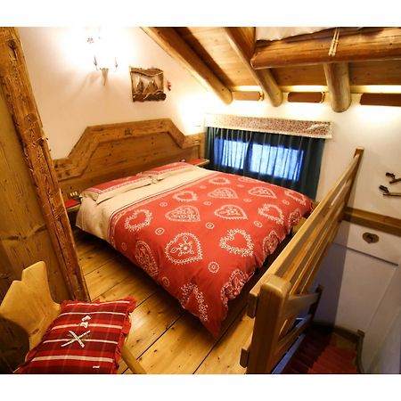 Cristallo & Faloria Suite Apartments Cortina d'Ampezzo Exterior photo