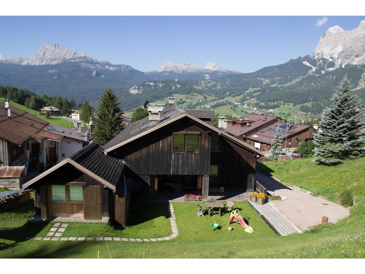 Cristallo & Faloria Suite Apartments Cortina d'Ampezzo Exterior photo