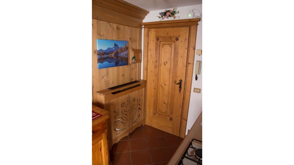 Cristallo & Faloria Suite Apartments Cortina d'Ampezzo Exterior photo